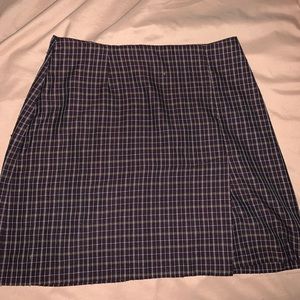 Super cute plaid mini skirt!